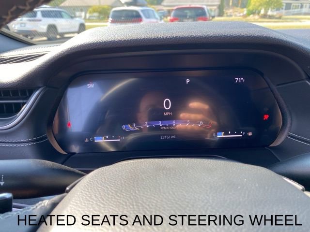 Used 2022 Jeep Grand Cherokee L Laredo image 13