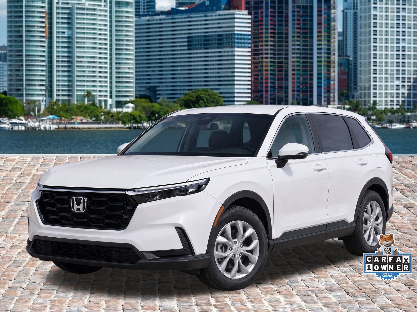 Used 2023 Honda CR-V LX image 1