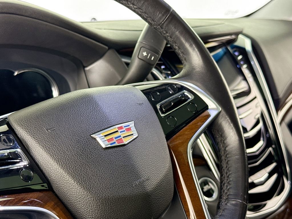 Used 2019 Cadillac Escalade Luxury image 19