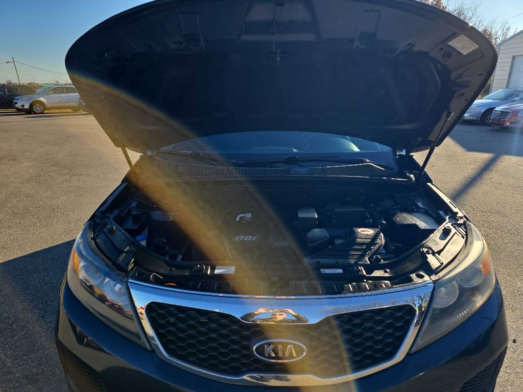 Used 2013 Kia Sorento LX image 39