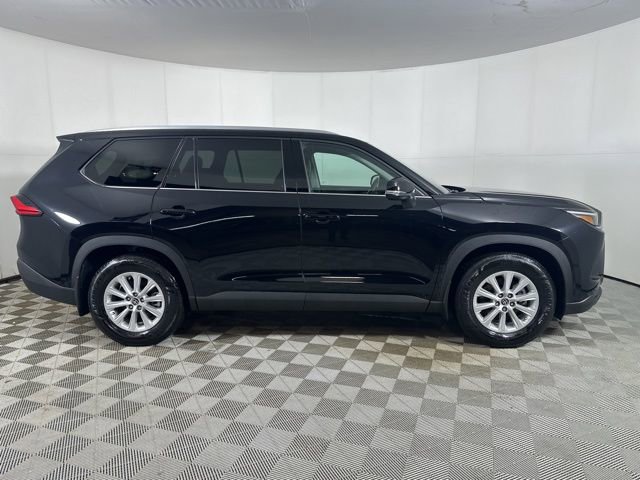 Used 2024 Toyota Grand Highlander XLE image 4
