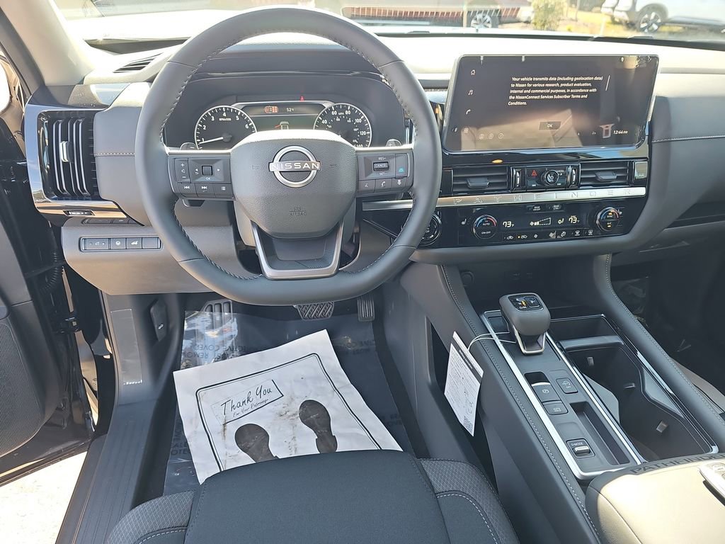 New 2026 Nissan Pathfinder Platinum image 20