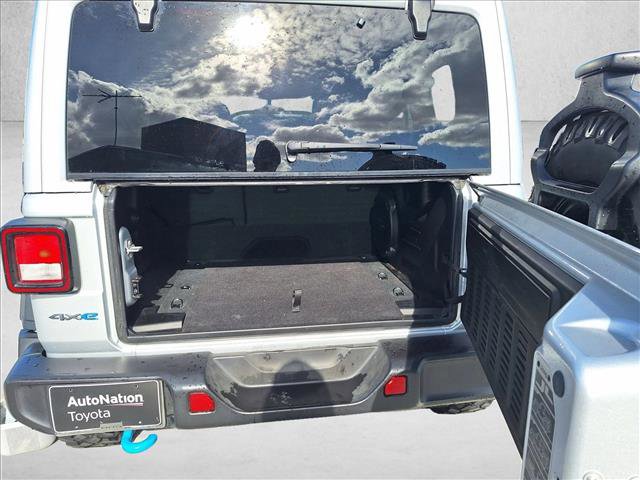 Used 2023 Jeep Wrangler Unlimited image 17