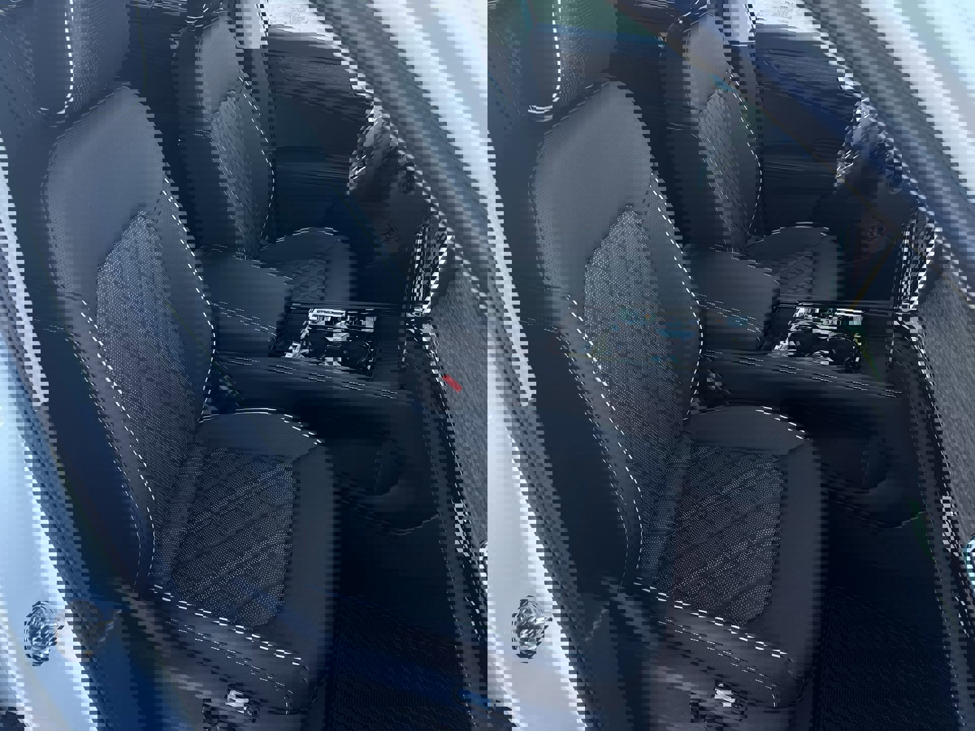 New 2026 Volkswagen Atlas SEL Premium R-Line image 30