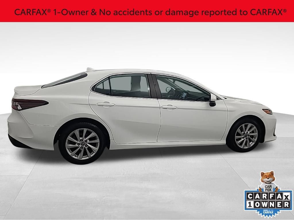 Used 2021 Toyota Camry LE video 2