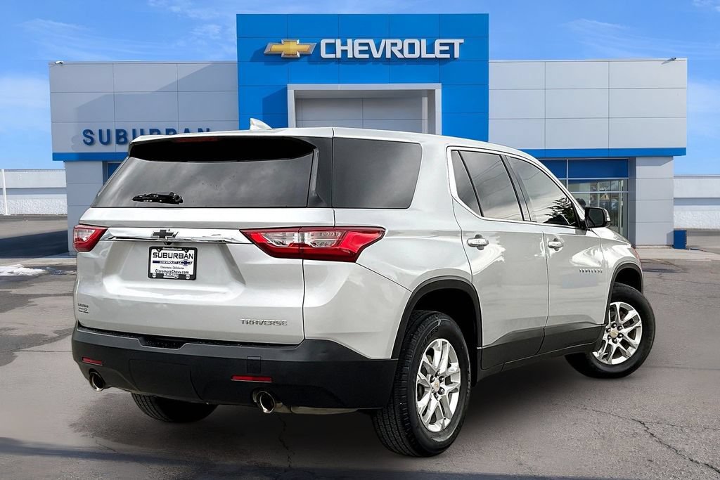 Used 2020 Chevrolet Traverse LS FWD image 4
