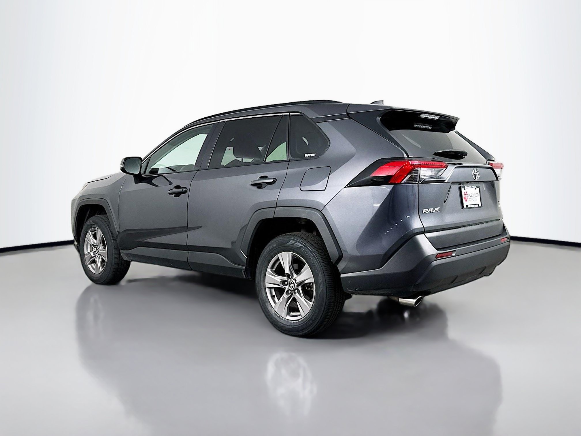 Certified 2025 Toyota RAV4 XLE AWD/4WD image 5
