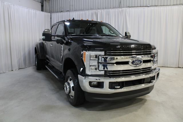 Used 2019 Ford F350 Lariat w/ Lariat Ultimate Package AWD/4WD image 26
