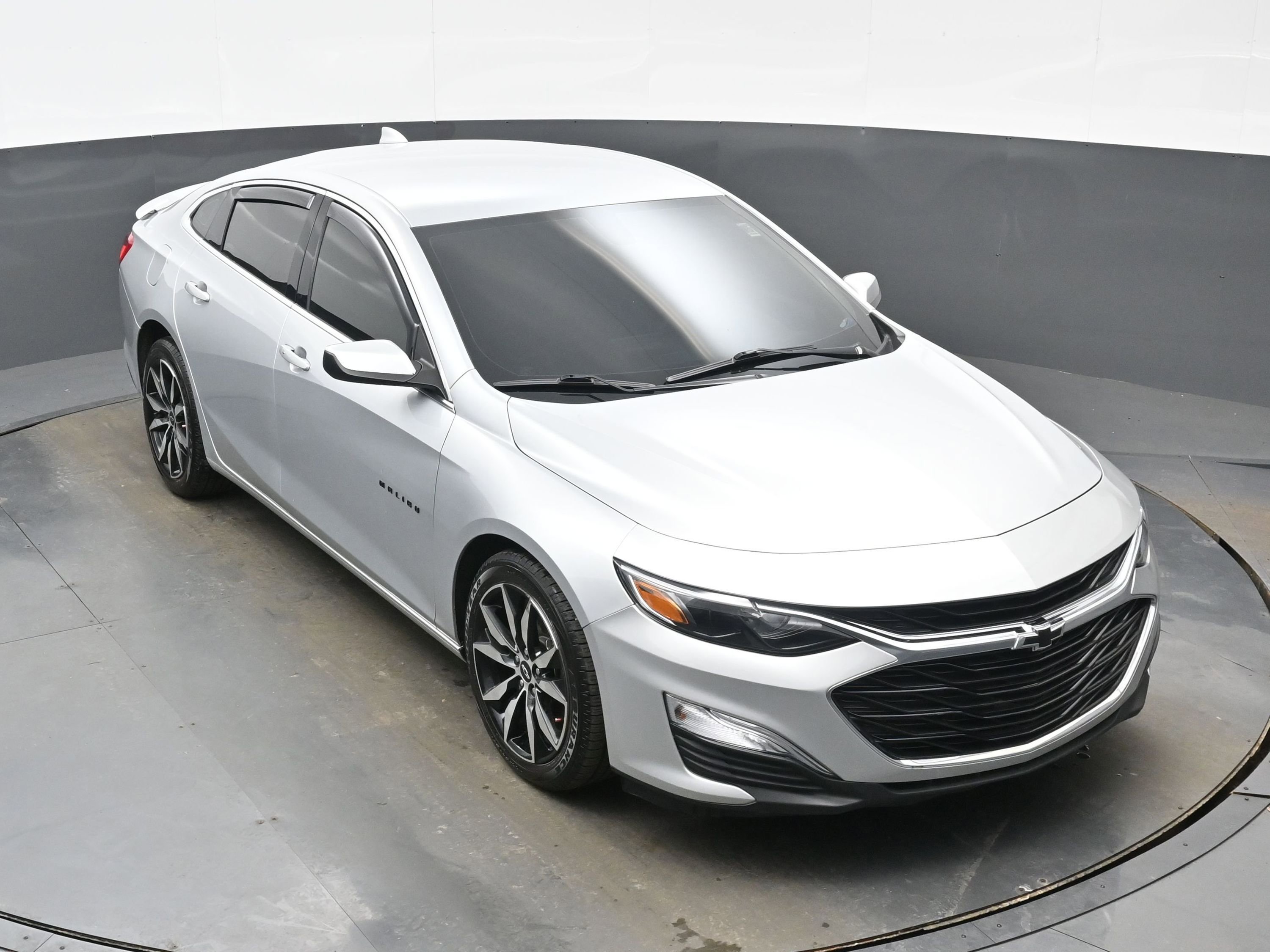 Used 2022 Chevrolet Malibu RS image 38