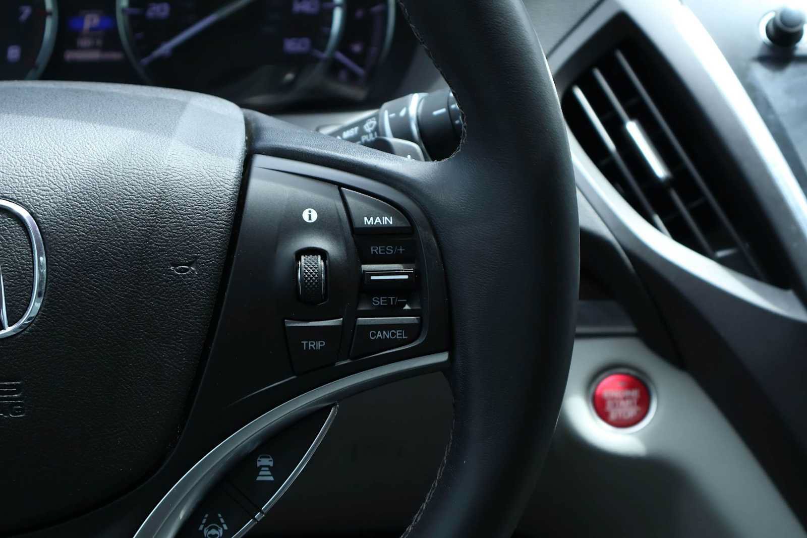 Certified 2018 Acura MDX FWD image 23