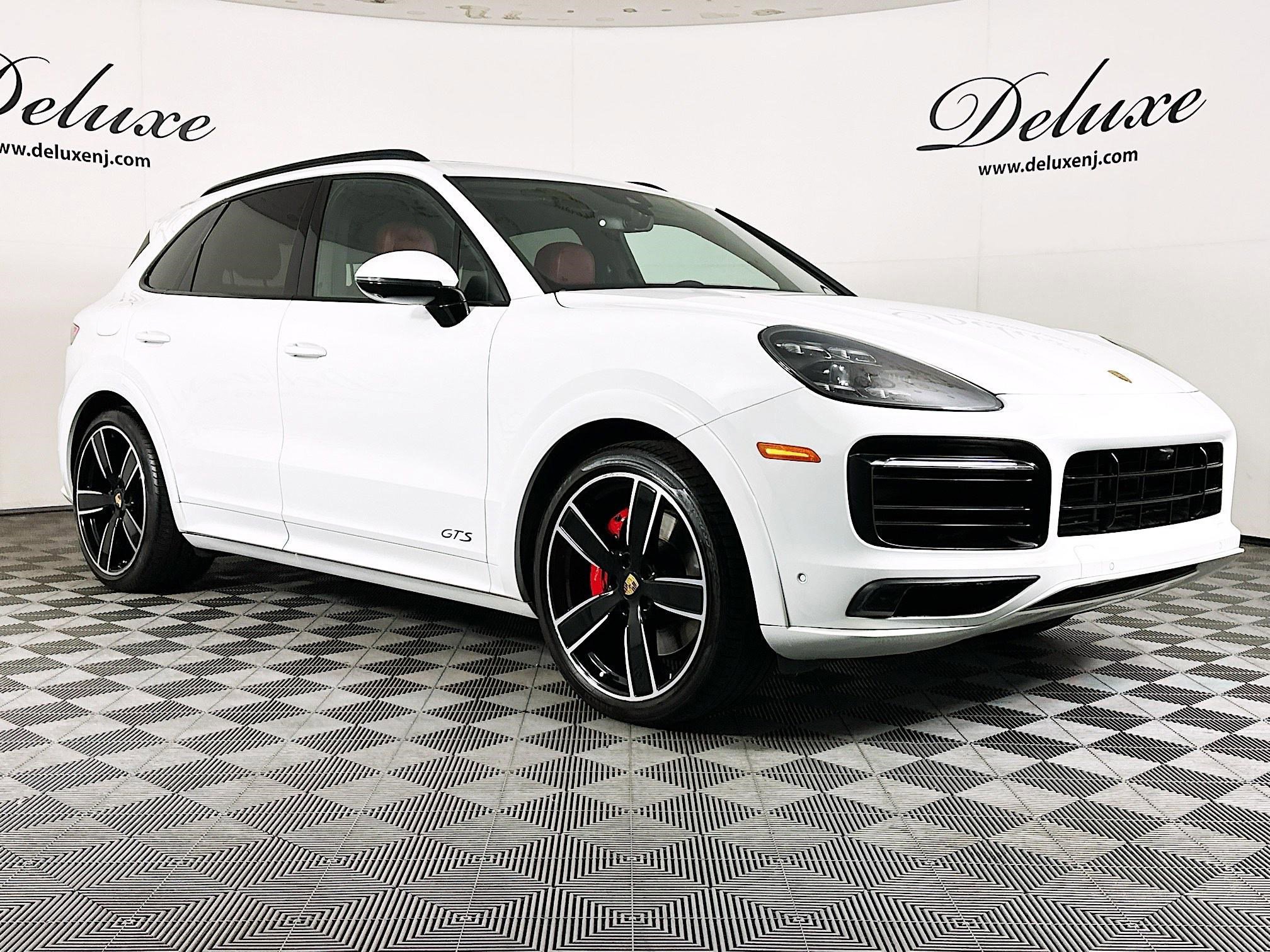 Used 2022 Porsche Cayenne GTS w/ Premium Package Plus AWD/4WD image 1