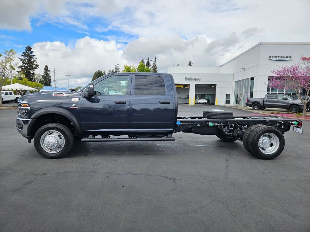 New 2026 RAM 5500 Tradesman AWD/4WD image 3