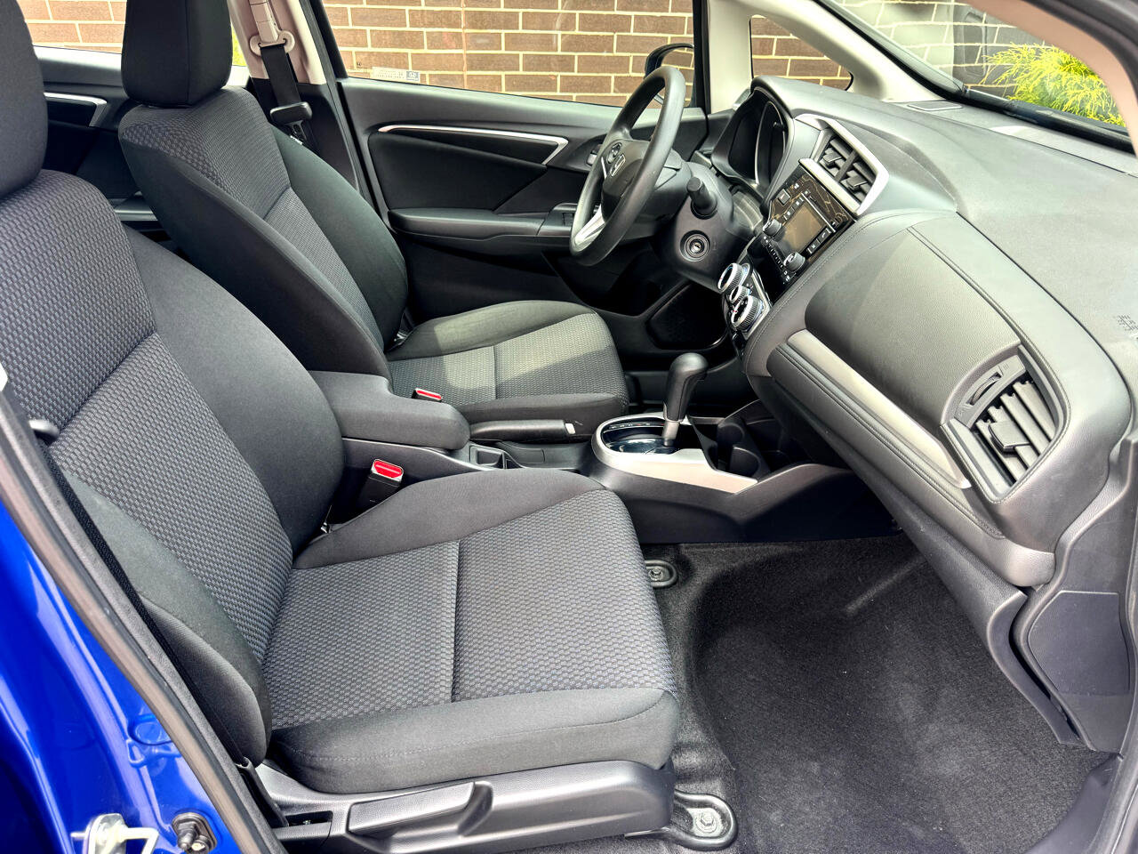 Used 2020 Honda Fit LX image 11