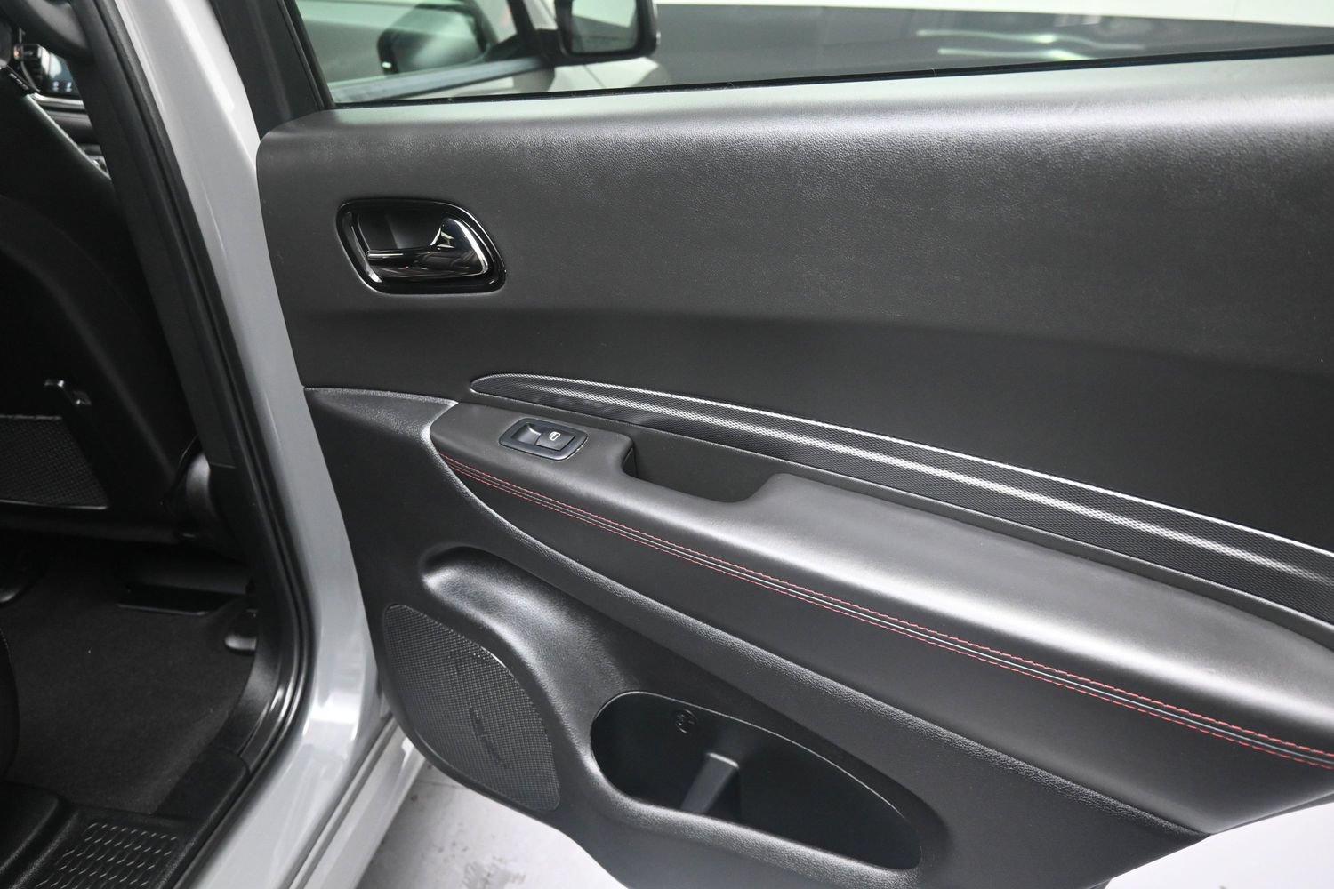 Used 2023 Dodge Durango GT AWD/4WD image 19
