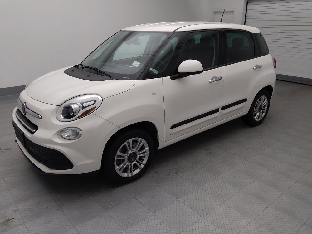 Used 2019 FIAT 500L Pop w/ Popular Equipment Group FWD image 2