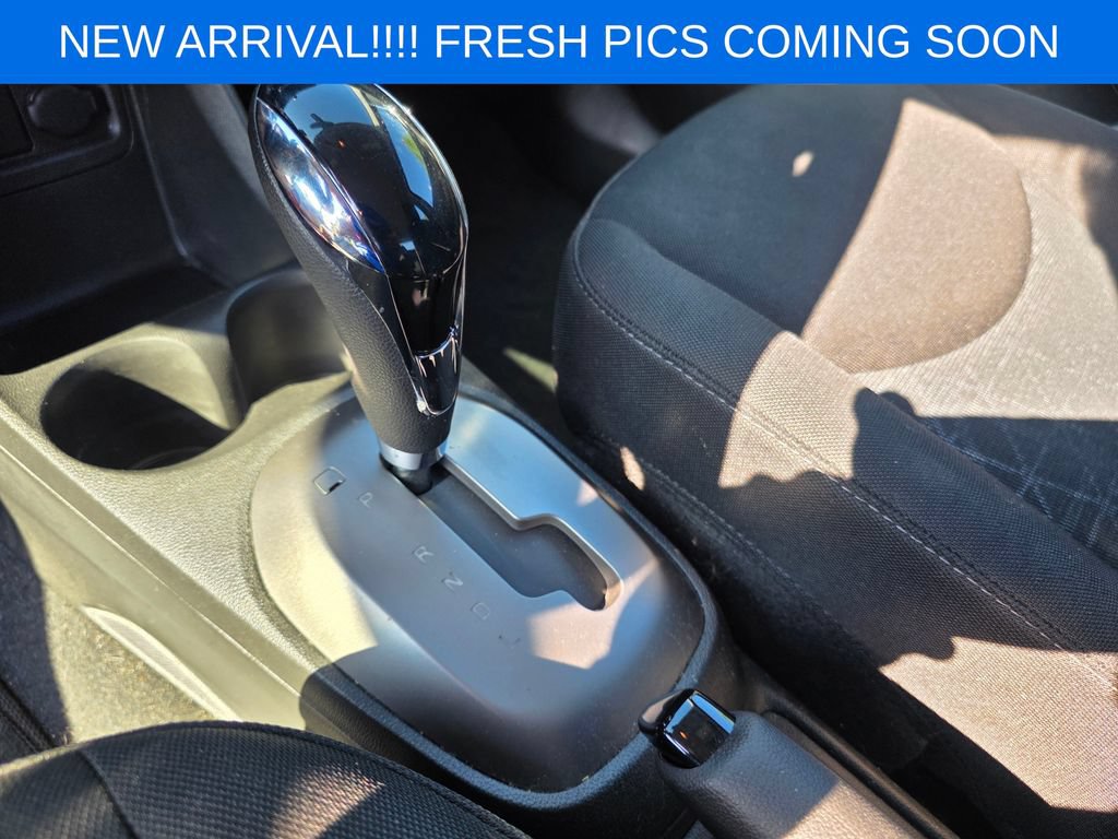 Used 2022 Chevrolet Spark LT FWD image 11
