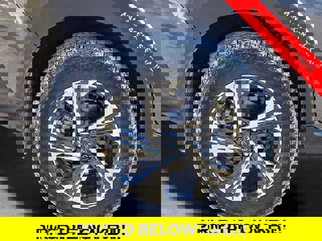 Used 2024 Subaru Crosstrek 2.0i Premium image 18