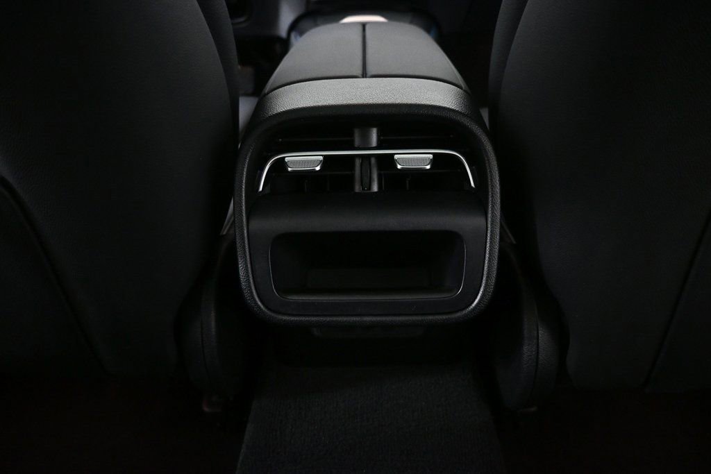 Certified 2025 Mercedes-Benz E 350 Sedan image 17