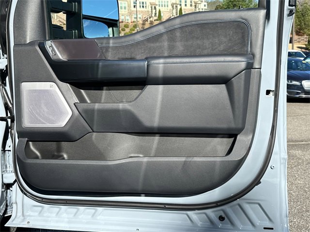 New 2026 Ford F350 Platinum w/ Tremor Off-Road Package image 14
