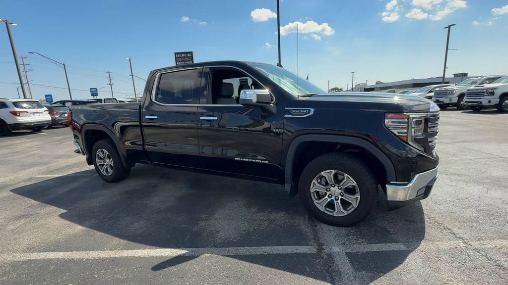 Used 2022 GMC Sierra 1500 SLT w/ Max Trailering Package AWD/4WD image 2