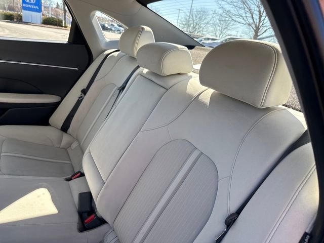 Certified 2023 Hyundai Sonata SEL w/ Convenience Package image 18