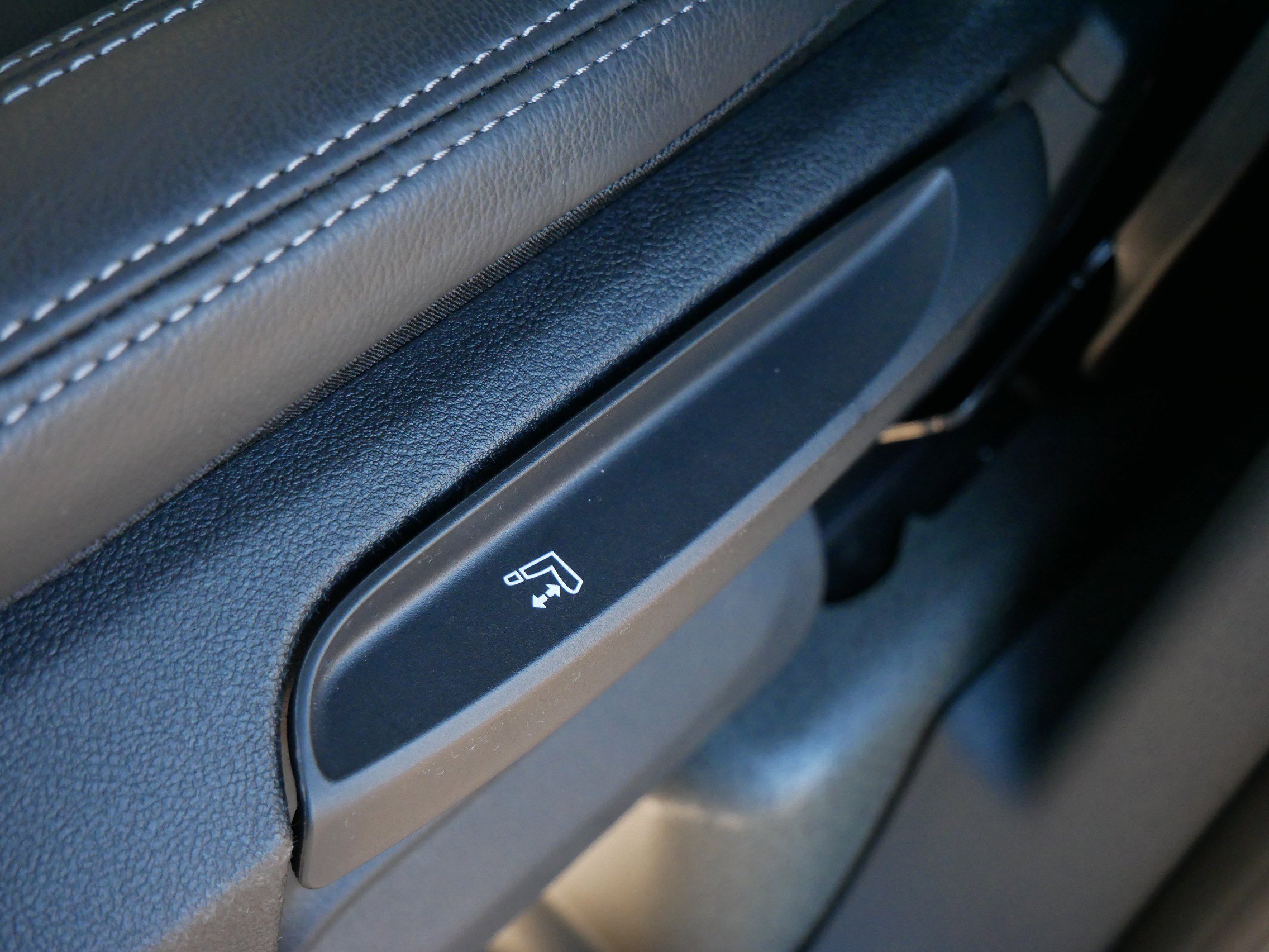 New 2025 INEOS Grenadier Fieldmaster Edition image 20