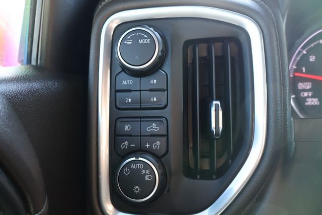 Used 2021 Chevrolet Silverado 1500 LT Trail Boss w/ Convenience Package II image 17