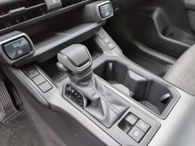 Certified 2026 Toyota RAV4 LE AWD/4WD image 19