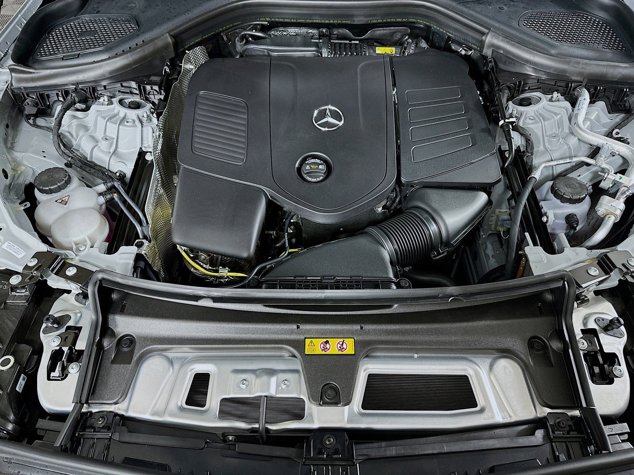 New 2026 Mercedes-Benz GLC 300 4MATIC image 30