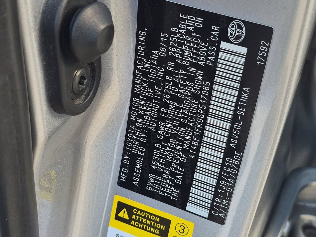 Used 2016 Toyota Camry LE FWD image 12