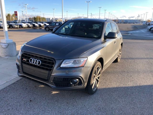Used 2016 Audi SQ5 Premium Plus w/ Technology Package image 2