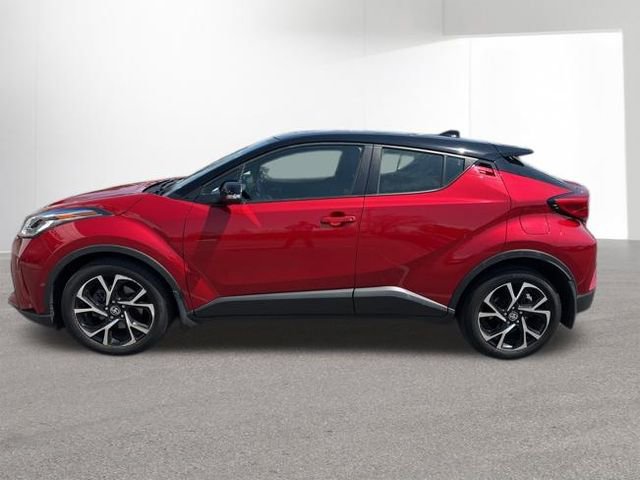 Used 2020 Toyota C-HR XLE FWD image 2