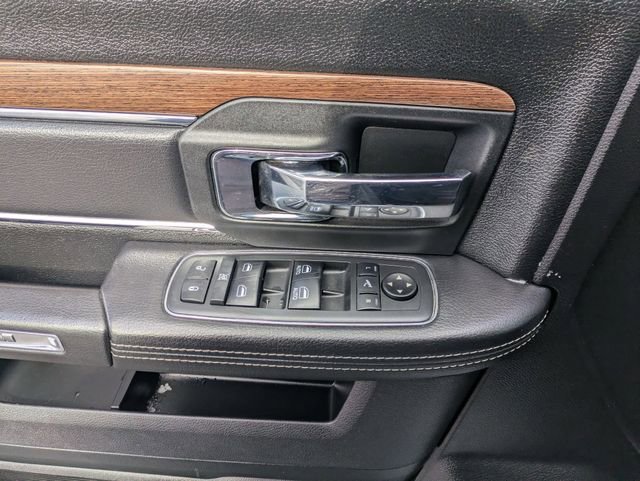 Used 2017 RAM 1500 Laramie AWD/4WD image 14