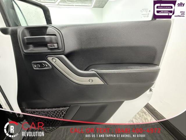 Used 2018 Jeep Wrangler Unlimited Sport image 41