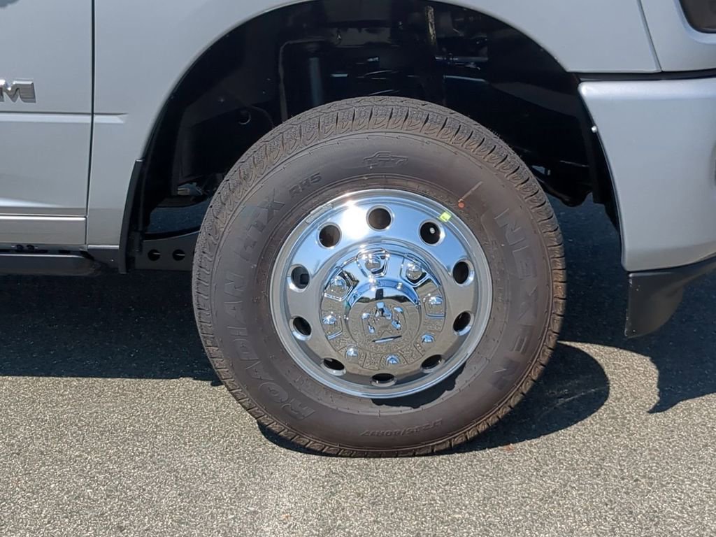 Used 2026 RAM 3500 Laramie image 11