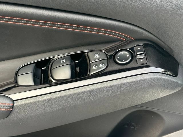 Certified 2023 Nissan Altima 2.5 SR FWD image 19