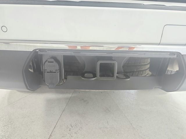 Used 2024 GMC Yukon SLT RWD image 49