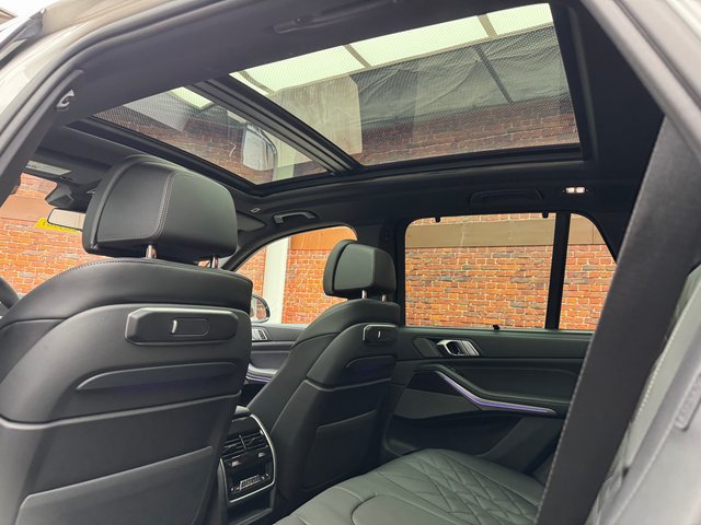 Used 2026 BMW X5 M60i w/ Executive Package AWD/4WD image 24