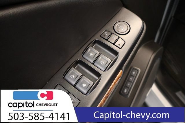 Used 2018 Chevrolet Tahoe Premier AWD/4WD image 11