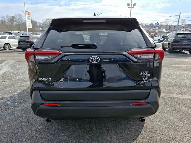 Used 2019 Toyota RAV4 LE w/ All Weather Liner Package AWD/4WD image 7