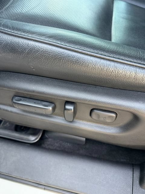 Used 2019 Honda Pilot Elite image 16
