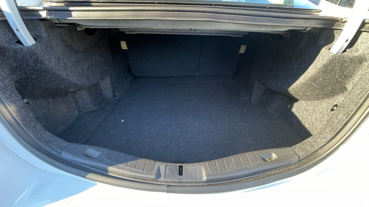 Used 2015 Ford Fusion S image 22