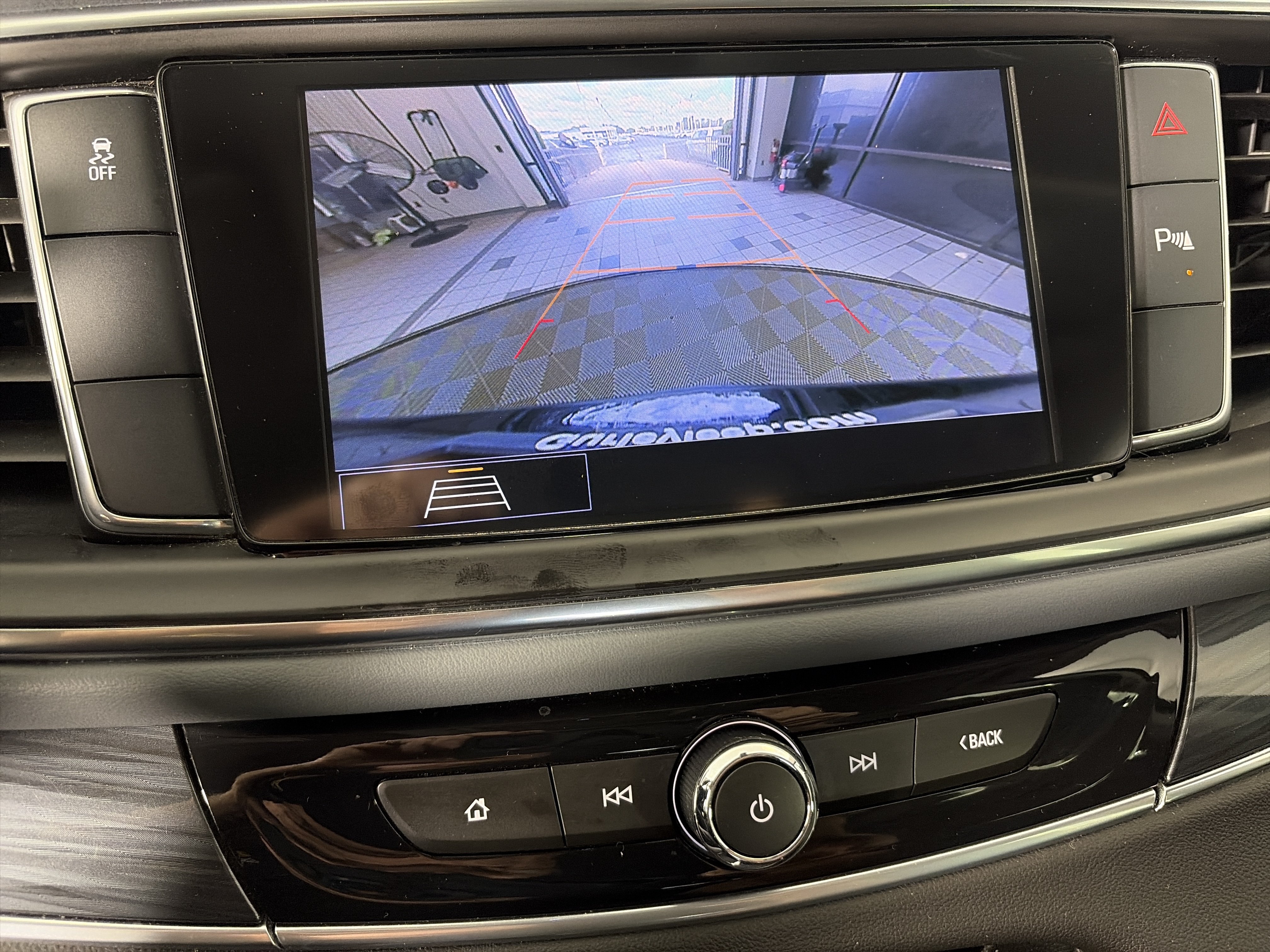 Certified 2021 Buick Enclave Essence w/ Sport Touring Edition FWD image 24