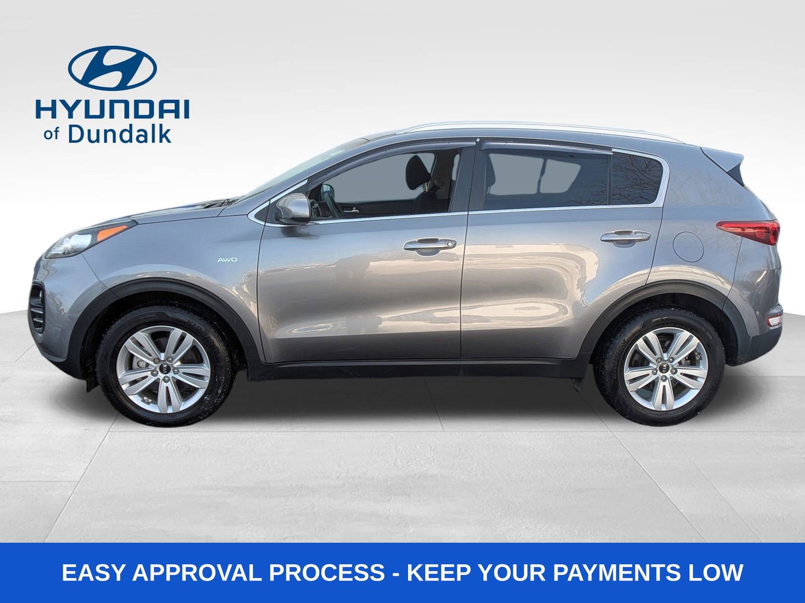 Used 2018 Kia Sportage LX w/ LX Popular Package image 2