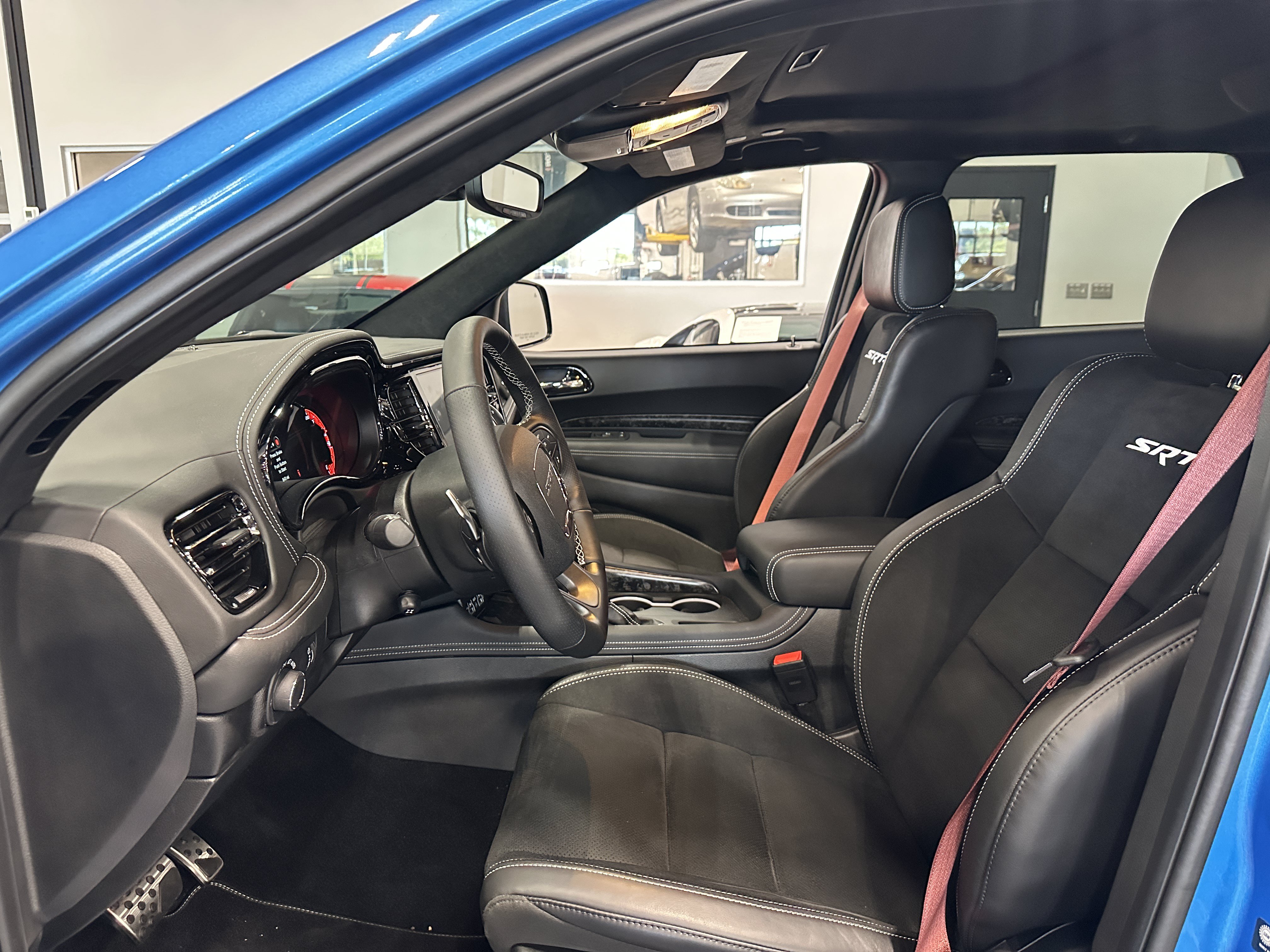 Used 2026 Dodge Durango SRT Hellcat w/ Premium Group AWD/4WD image 9