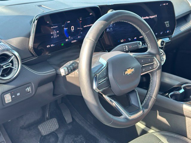 Used 2024 Chevrolet Blazer EV LT AWD/4WD image 19