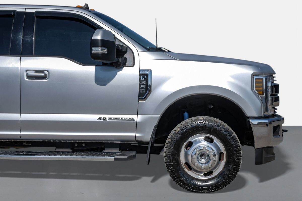 Used 2019 Ford F350 Lariat w/ Lariat Value Package image 7