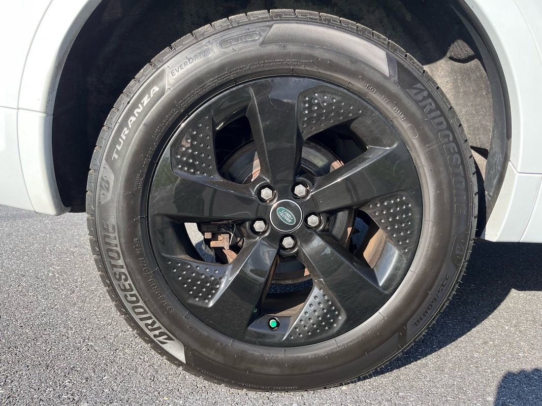 Used 2020 Land Rover Discovery Sport S R-Dynamic AWD/4WD image 24