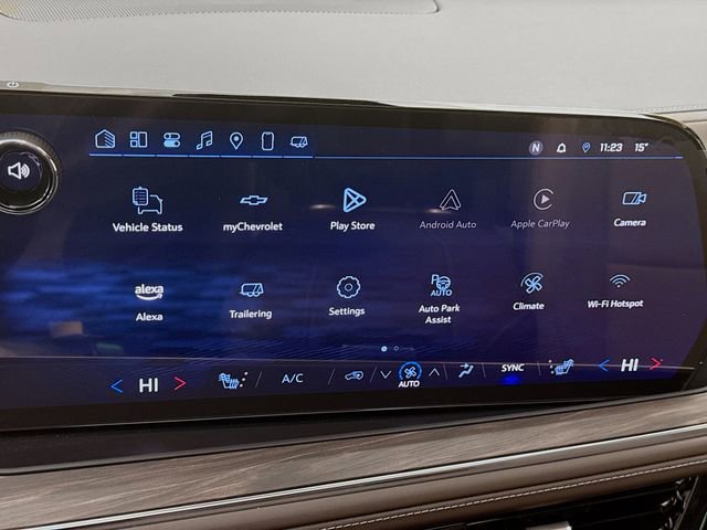 Used 2025 Chevrolet Suburban Z71 w/ Comfort Package image 16