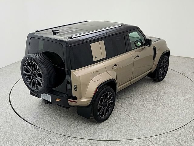 New 2026 Land Rover Defender 110 OCTA AWD/4WD image 15